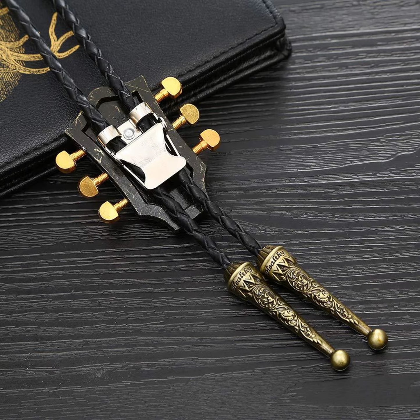 Fashion Metal Guitar Head Bolo Tie for Men Necklace Pendant Wedding PU Leather Rope Necktie Shirt Collar Bowtie Western Cowboy